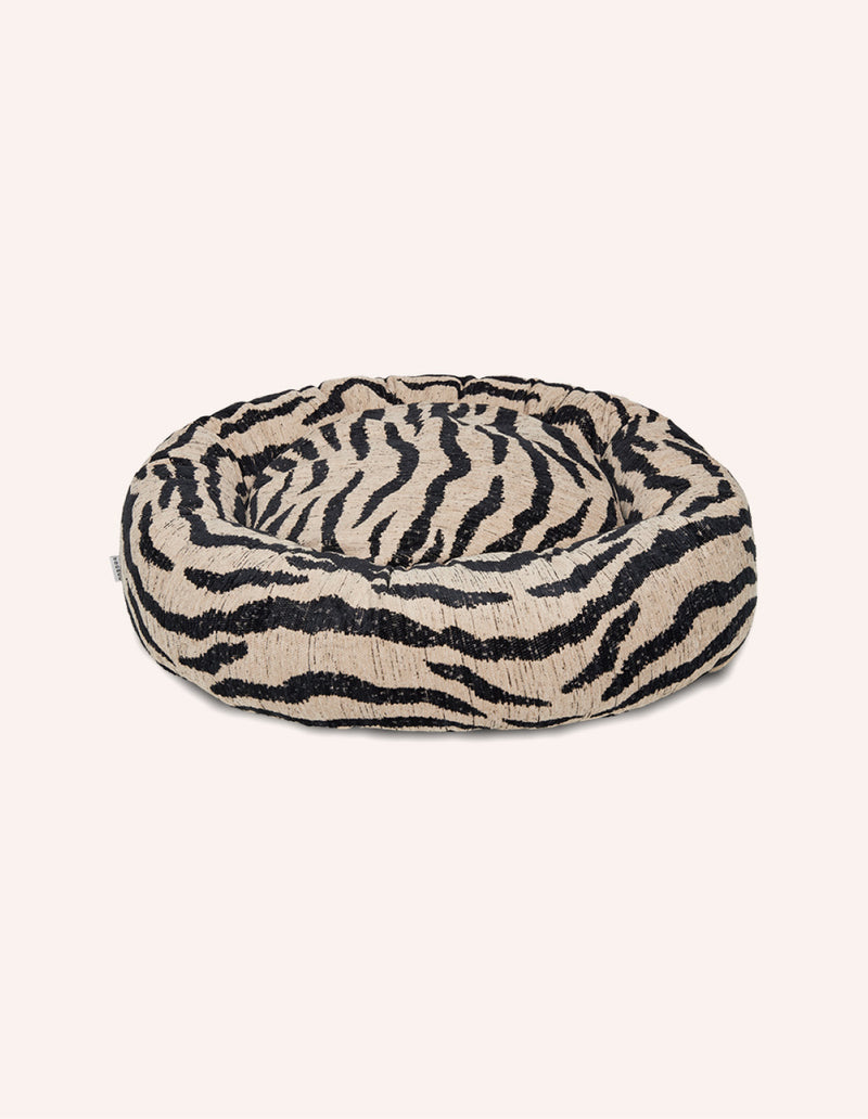 Zebra round dog bed