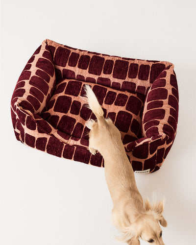 MODERN. WARM. GRAPHIC. THE STAPLE STONE PRINT.