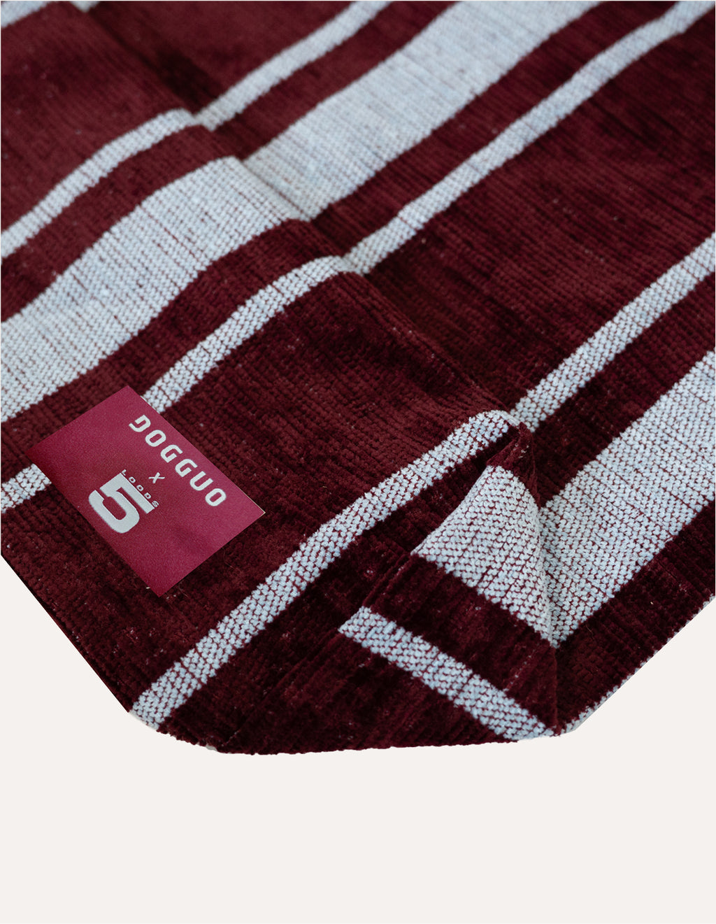 Stripe cover for flat dog bed