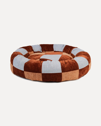 Block round dog bed second image