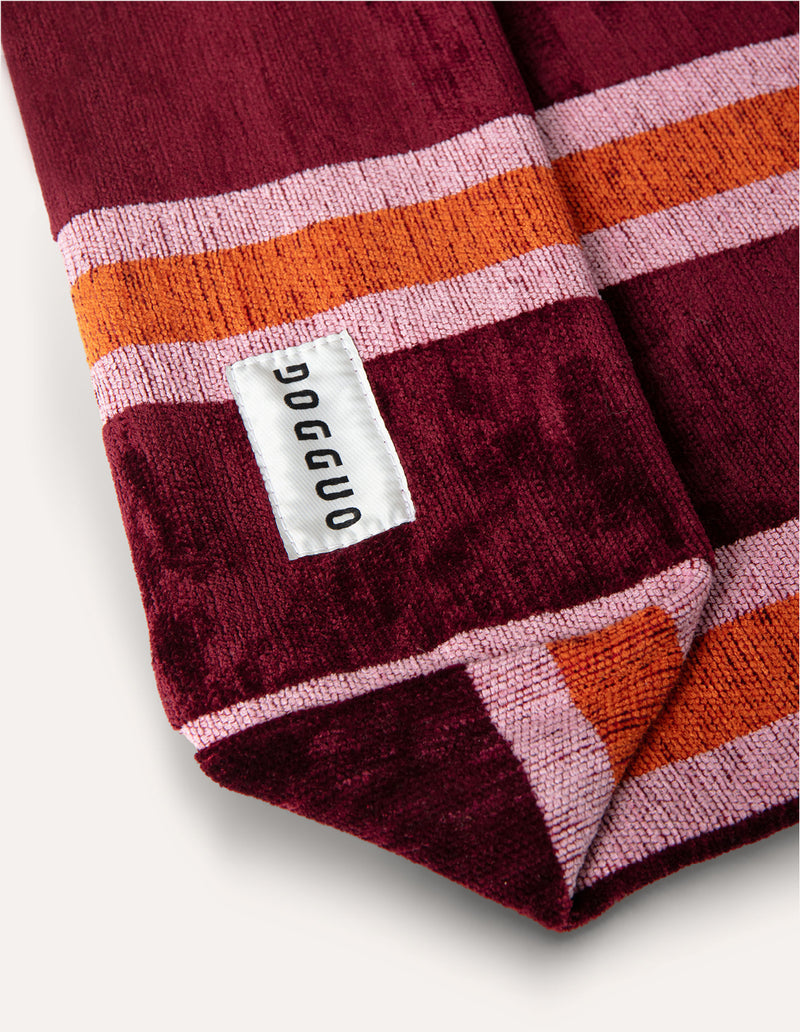 Stripe - seperate cover - Shipping around 3th of February