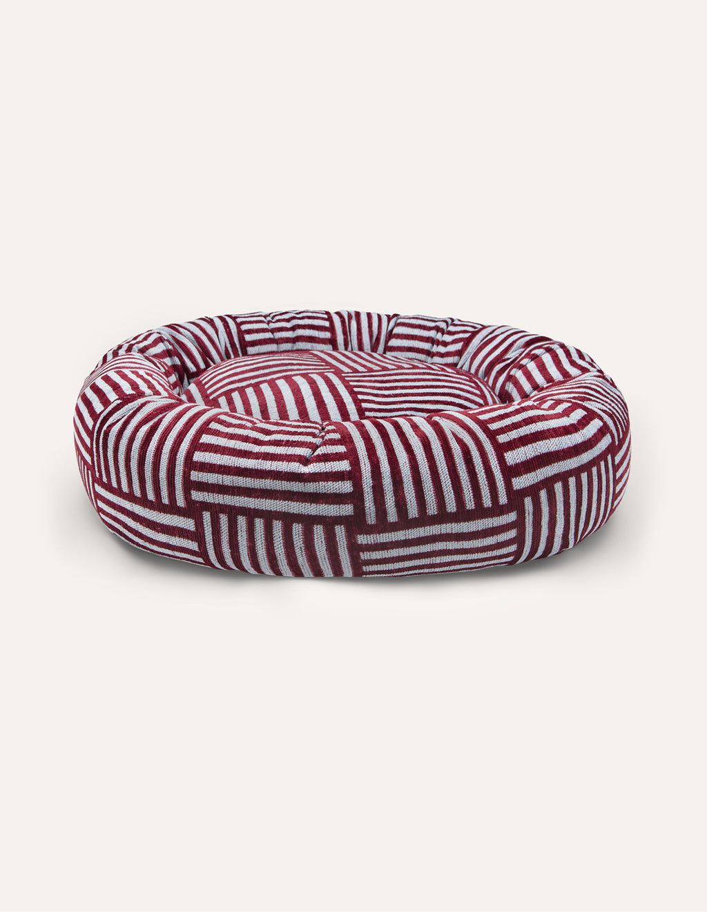 Urban weave round dog bed