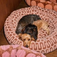 Retro wave round dog bed