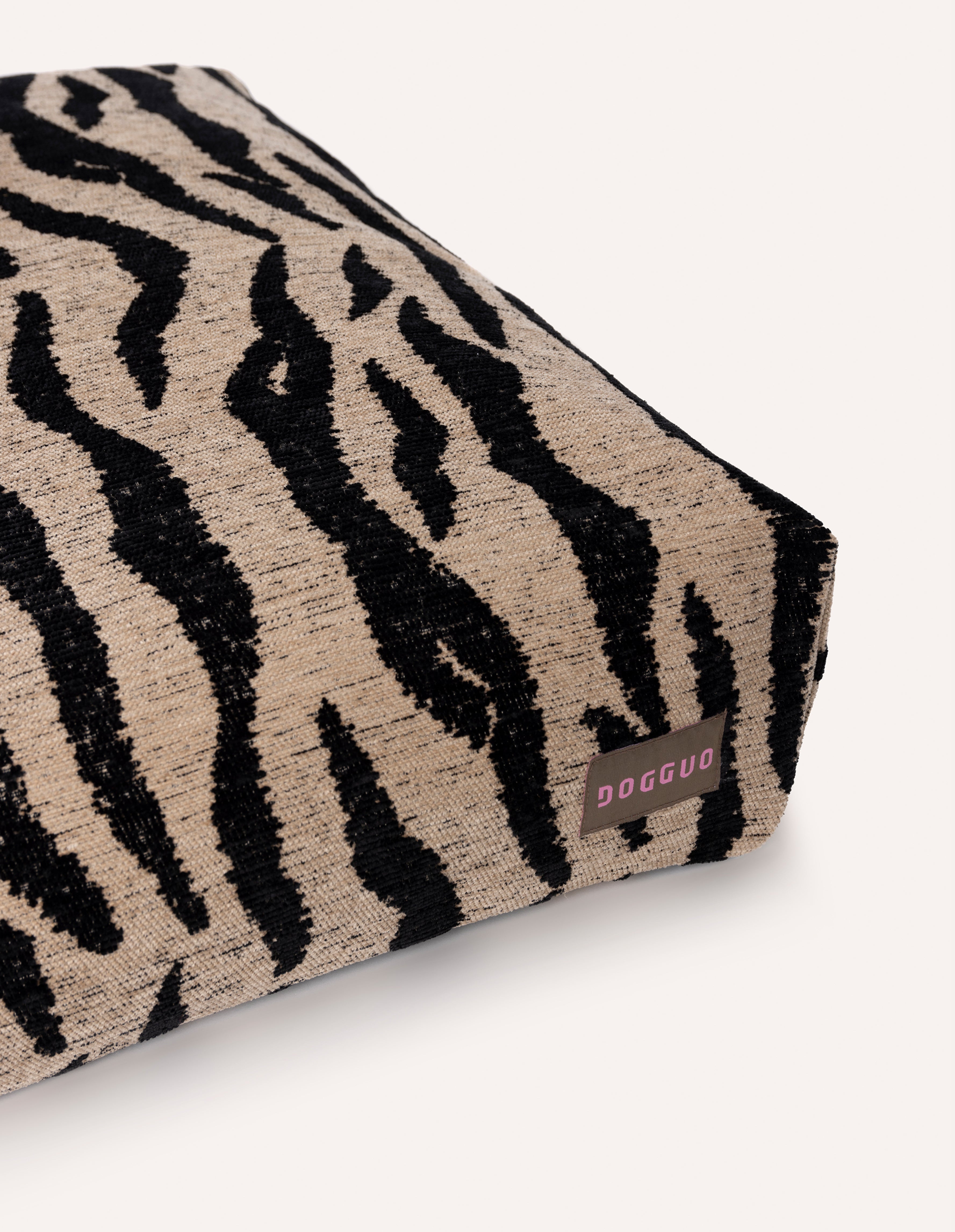 Zebra dog bed - PRE-ORDER (3-4 WEEKS) – Dogguo.com