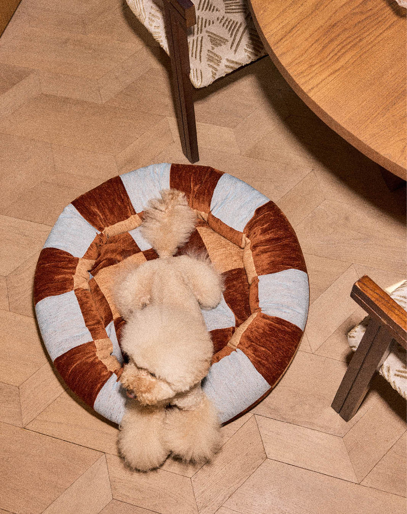 Block round dog bed