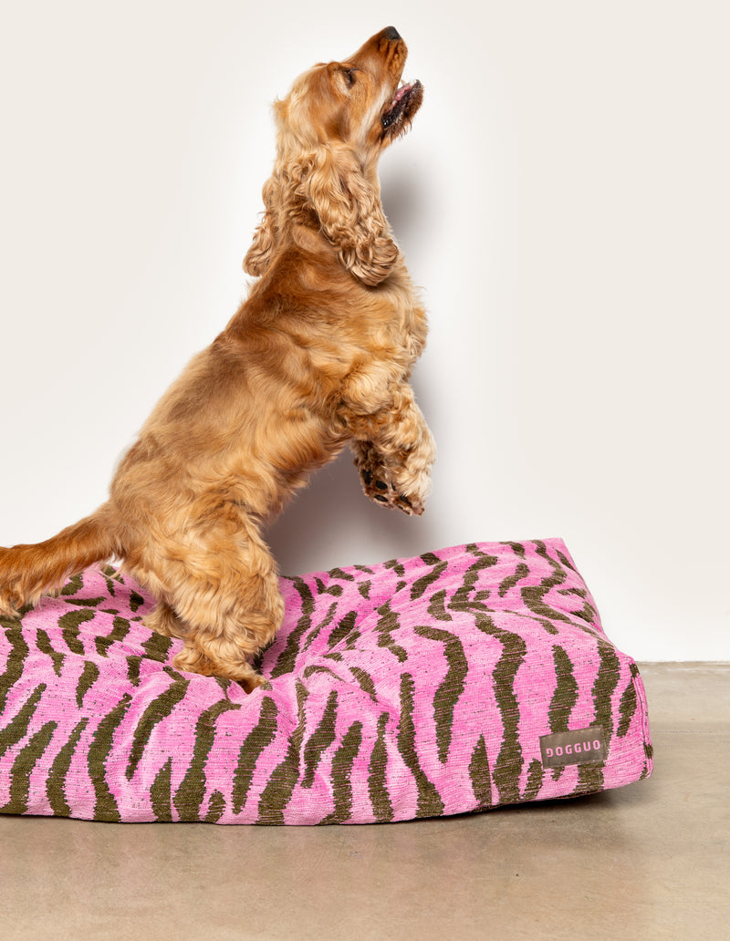 ZEBRA BED - PINK/GREEN