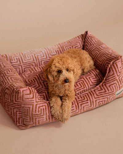 Maze sofa dog bed second image