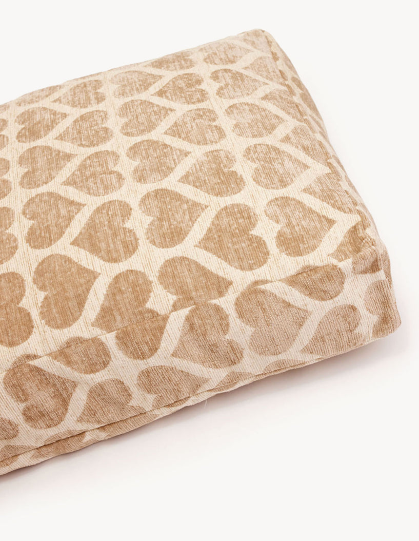 HEART DOG BED - BEIGE