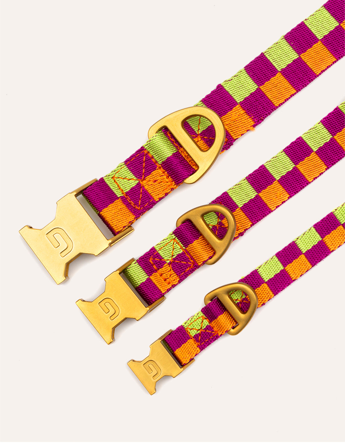Vichy check collar